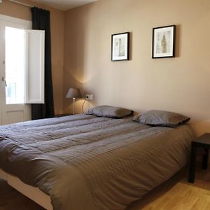 Apartamento Grande de 1 Dormitorio
